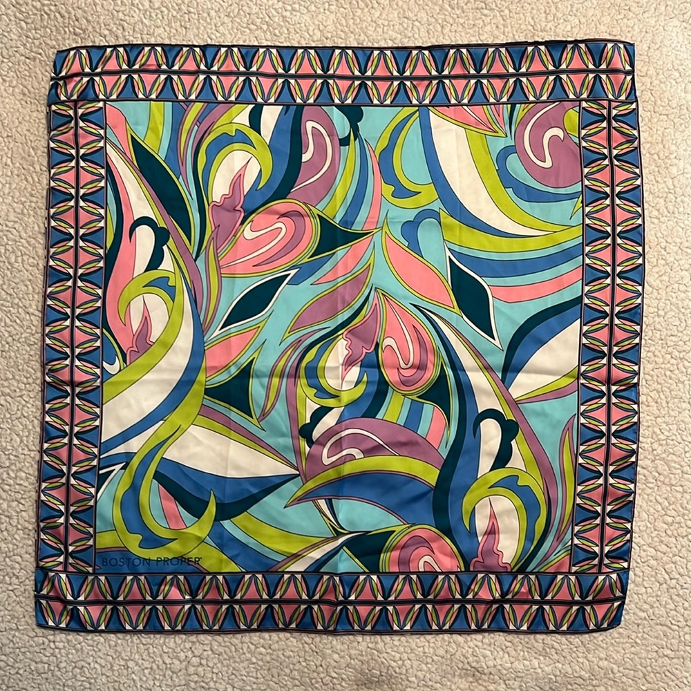 Boston Proper Abstract Scarf 🧣🧣